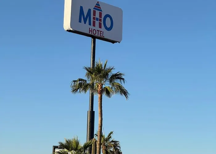 Hotel Mho Casa Grande Near I-10 *